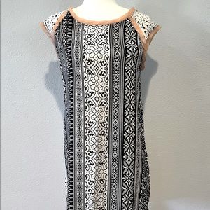 Thyme and Honey Dress size Small